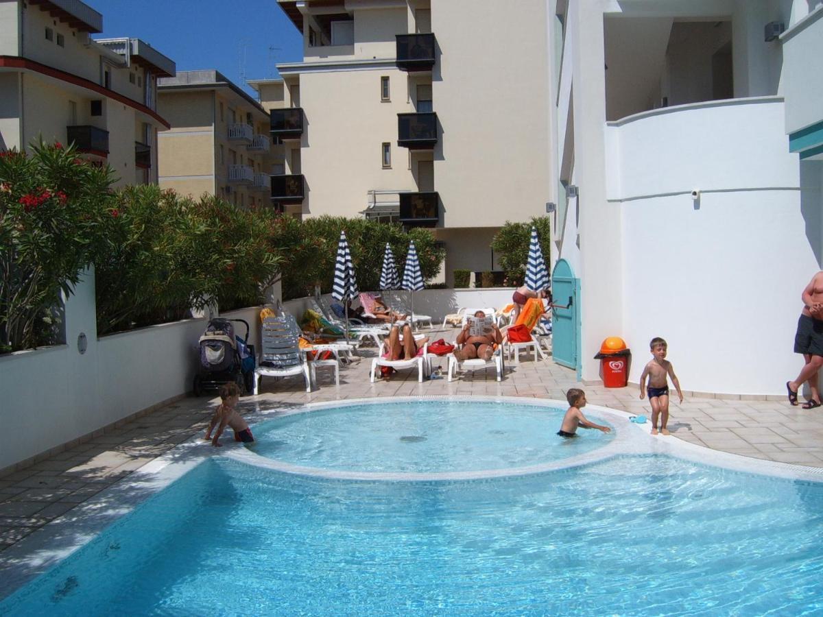Hotel Gran Venere Beach 3 Superior Bibione Exterior photo